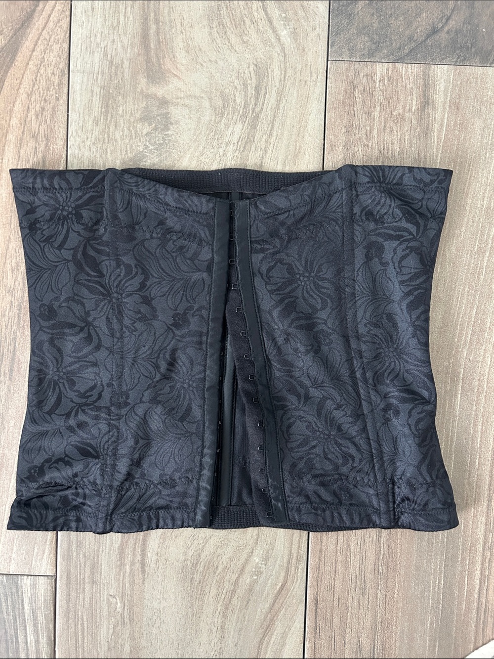 Maidenform Black Floral Waist Cincher